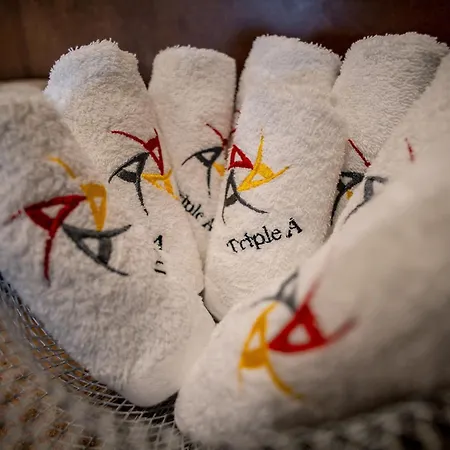 Triple A - Chic & Elegant By The Market - Free Parking! *